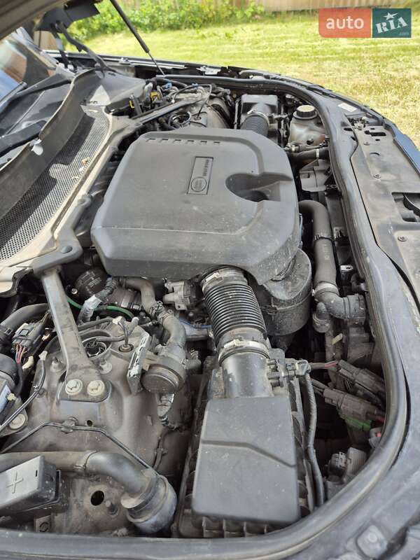 Позашляховик / Кросовер Land Rover Discovery 2021 в Києві