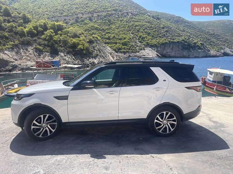 Внедорожник / Кроссовер Land Rover Discovery 2018 в Киеве