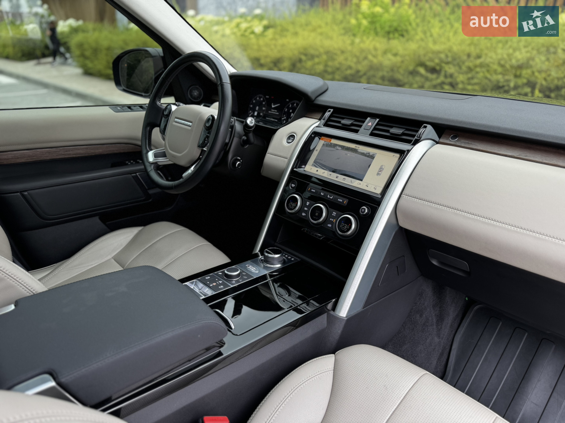2019 Land Rover Discovery - мініатюра 43