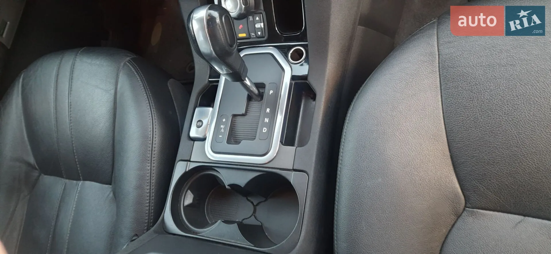 2010 Land Rover Discovery - мініатюра 35