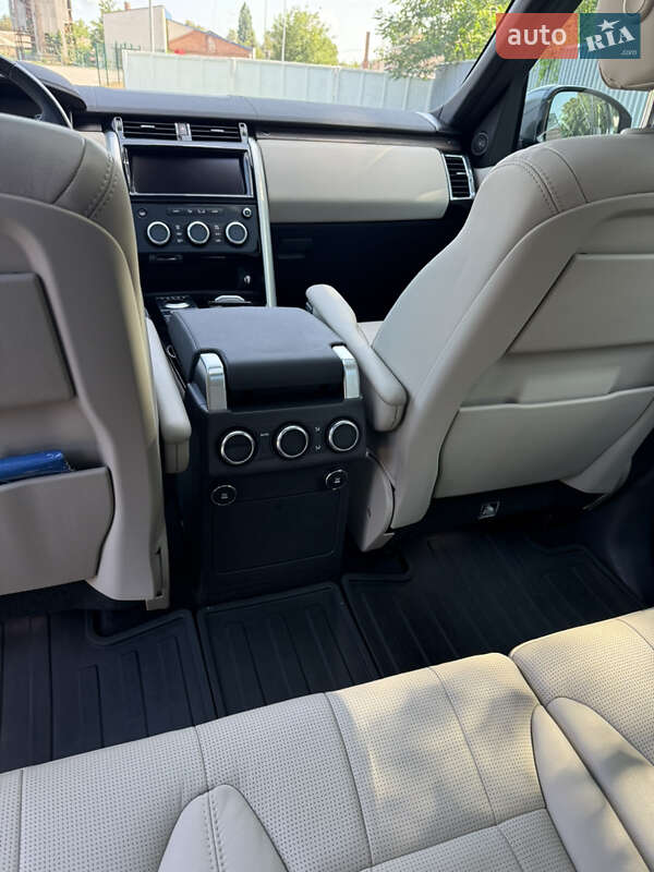 Позашляховик / Кросовер Land Rover Discovery 2019 в Житомирі