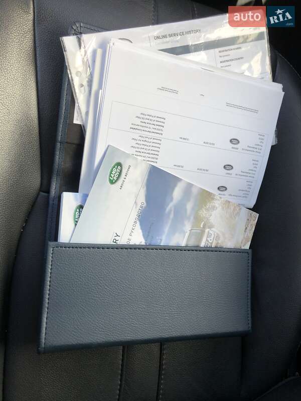 Внедорожник / Кроссовер Land Rover Discovery 2016 в Киеве