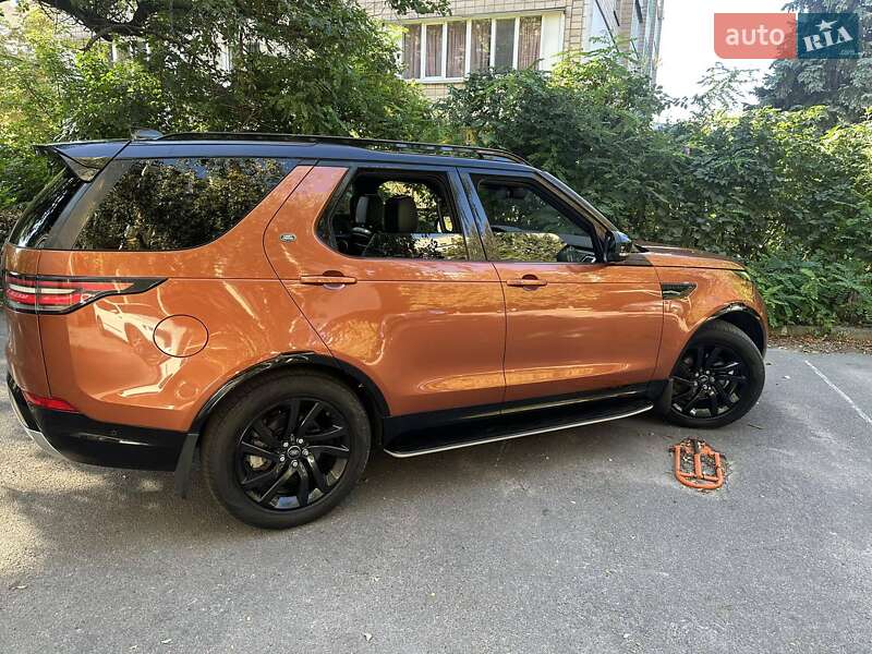 Позашляховик / Кросовер Land Rover Discovery 2019 в Києві