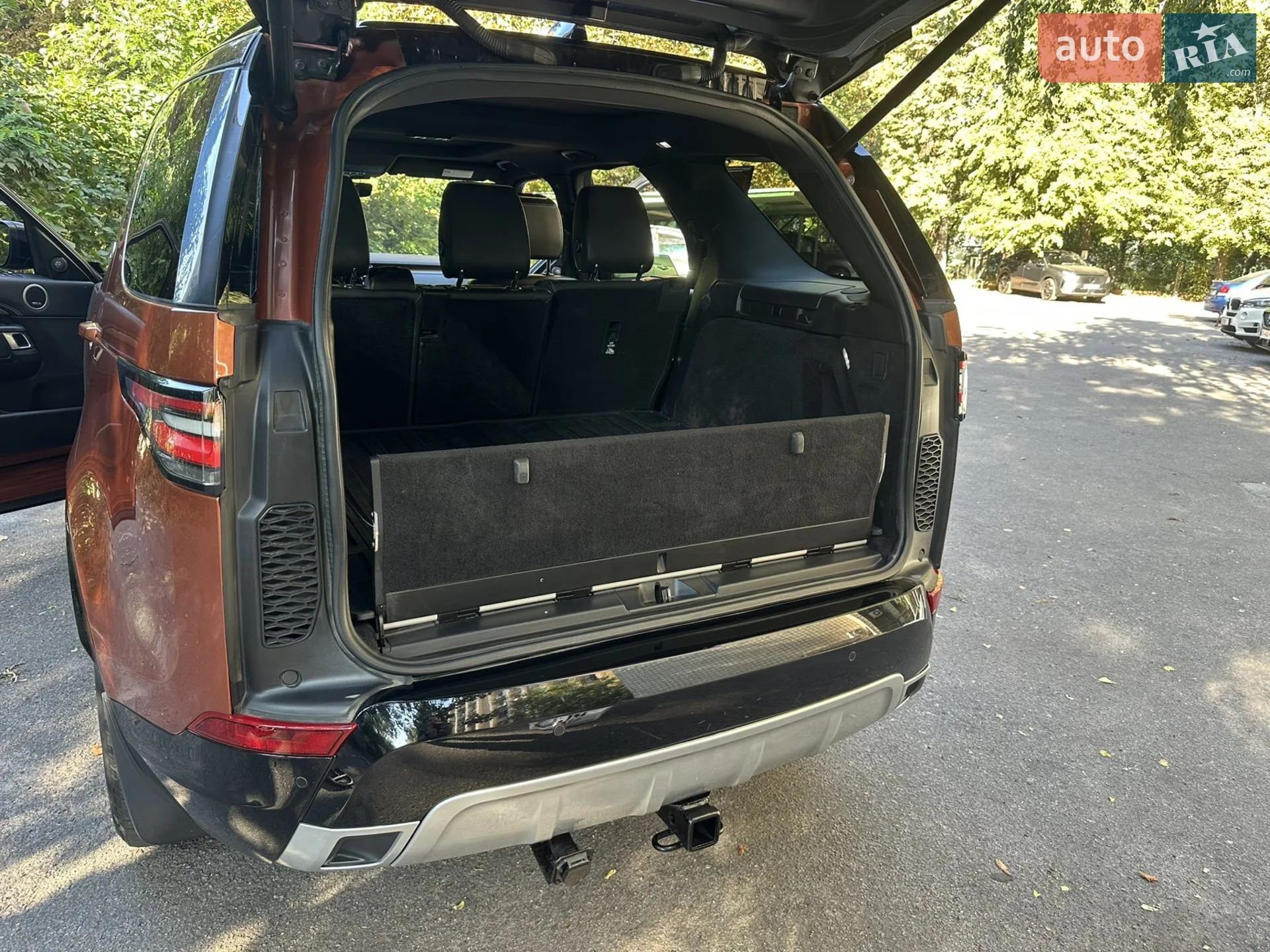 2019 Land Rover Discovery - мініатюра 15
