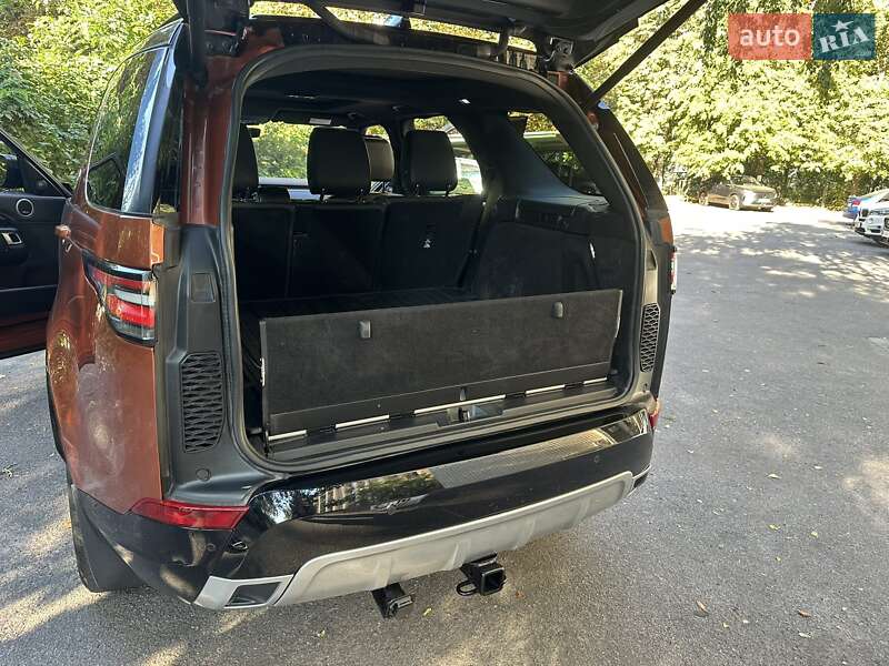 Позашляховик / Кросовер Land Rover Discovery 2019 в Києві