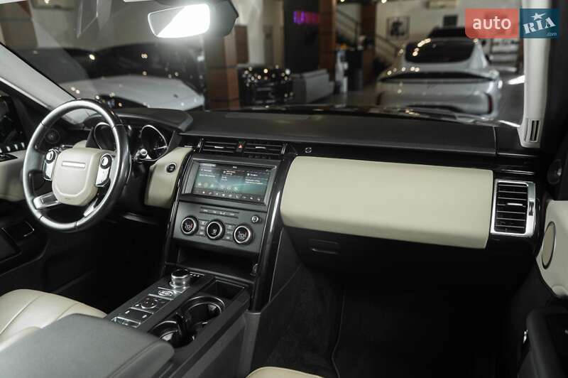Позашляховик / Кросовер Land Rover Discovery 2019 в Одесі фото 4 Позашляховик / Кросовер Land Rover Discovery 2019 в Одесі