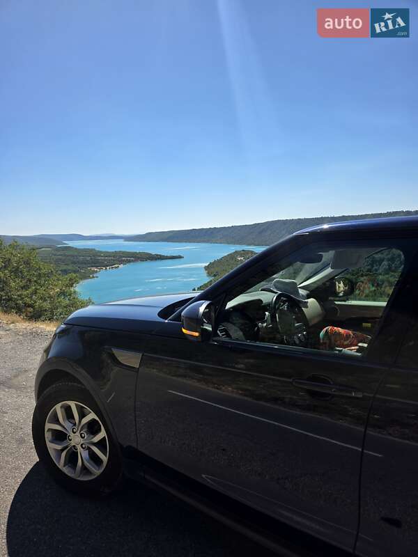 Land Rover Discovery 2018