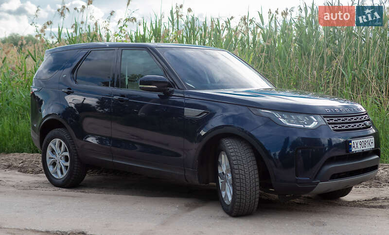Внедорожник / Кроссовер Land Rover Discovery 2018 в Киеве