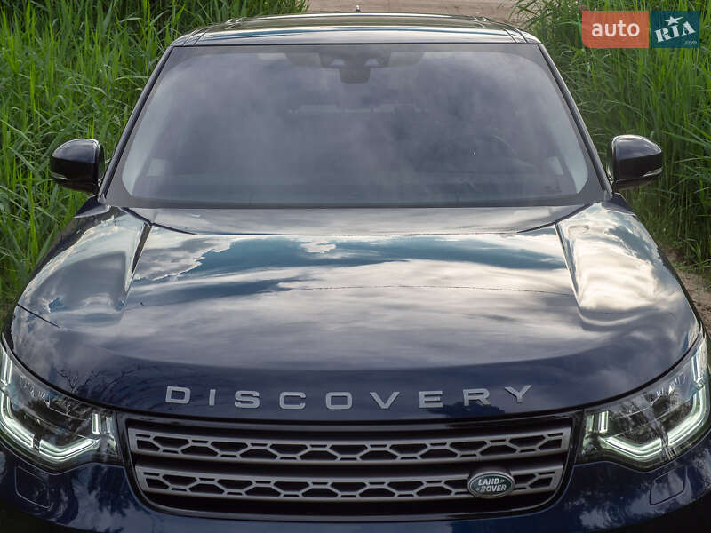 Внедорожник / Кроссовер Land Rover Discovery 2018 в Киеве