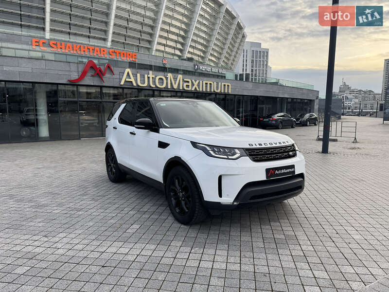 Land Rover Discovery 2019