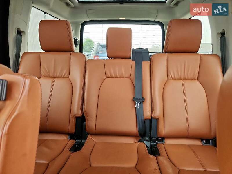 Позашляховик / Кросовер Land Rover Discovery 2016 в Києві