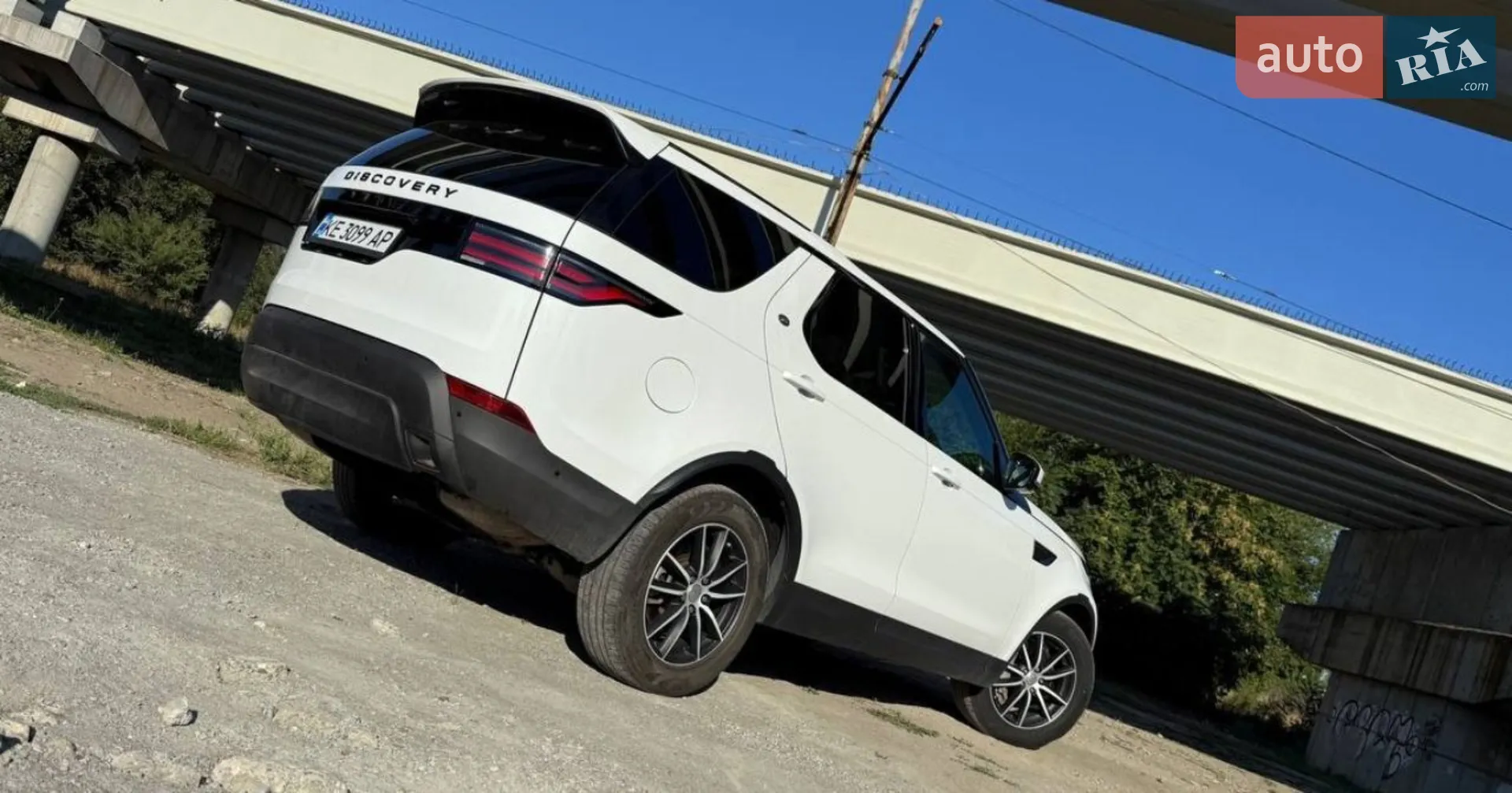 2018 Land Rover Discovery - мініатюра 10