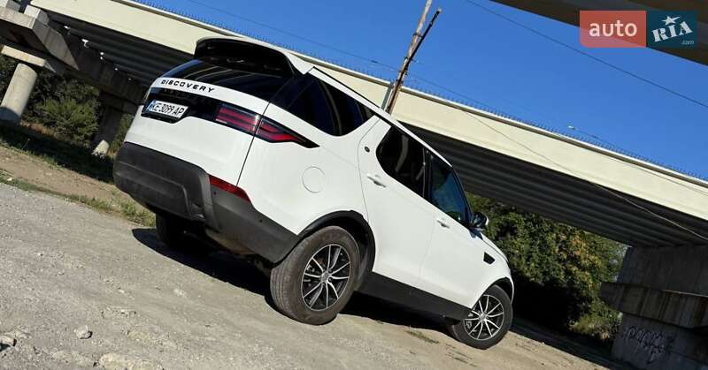 Позашляховик / Кросовер Land Rover Discovery 2018 в Дніпрі