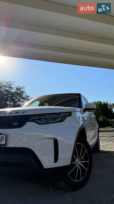 Позашляховик / Кросовер Land Rover Discovery 2018 в Дніпрі