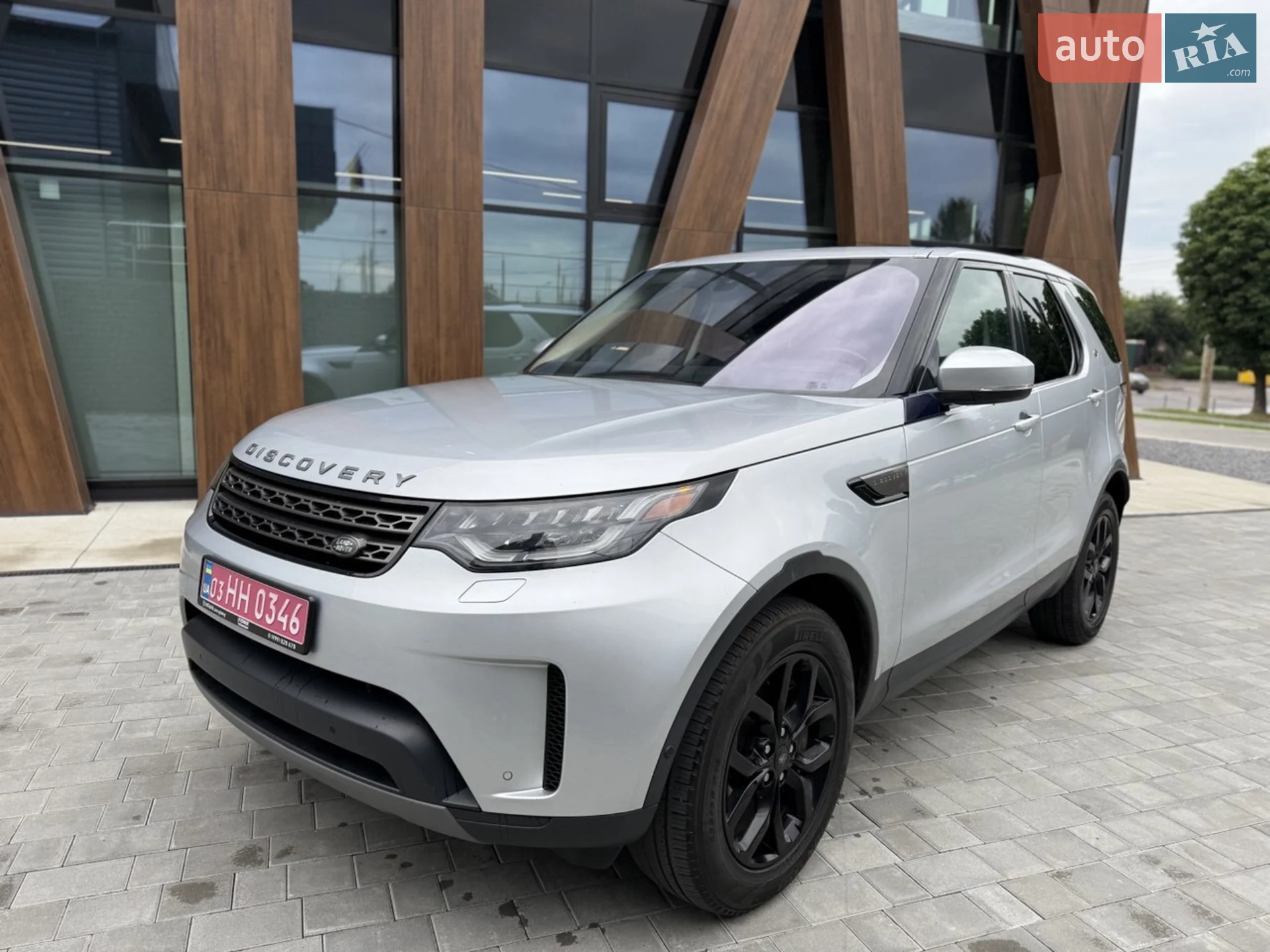 2018 Land Rover Discovery - мініатюра 8