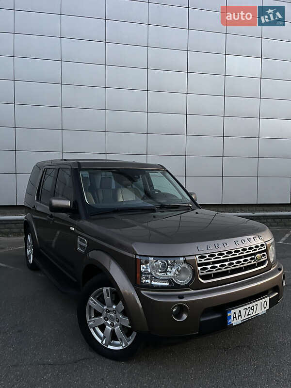 Land Rover Discovery 2010