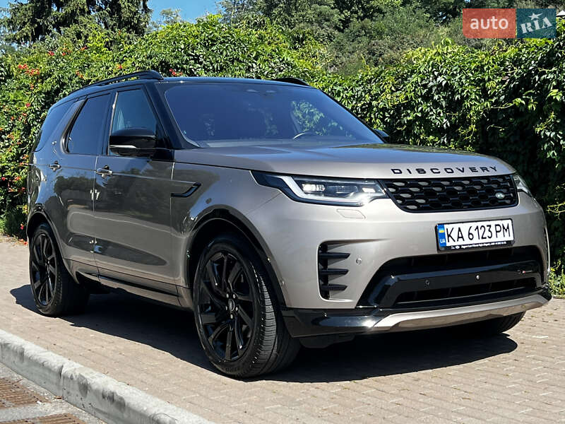 Land Rover Discovery 2023