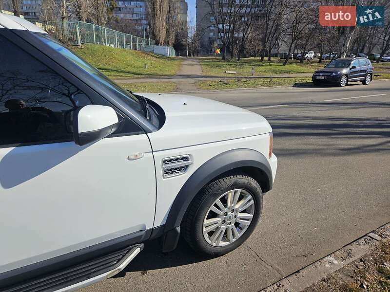 Позашляховик / Кросовер Land Rover Discovery 2013 в Києві