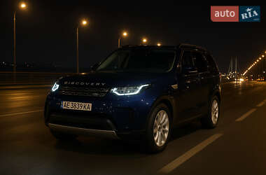 Позашляховик / Кросовер Land Rover Discovery 2018 в Києві