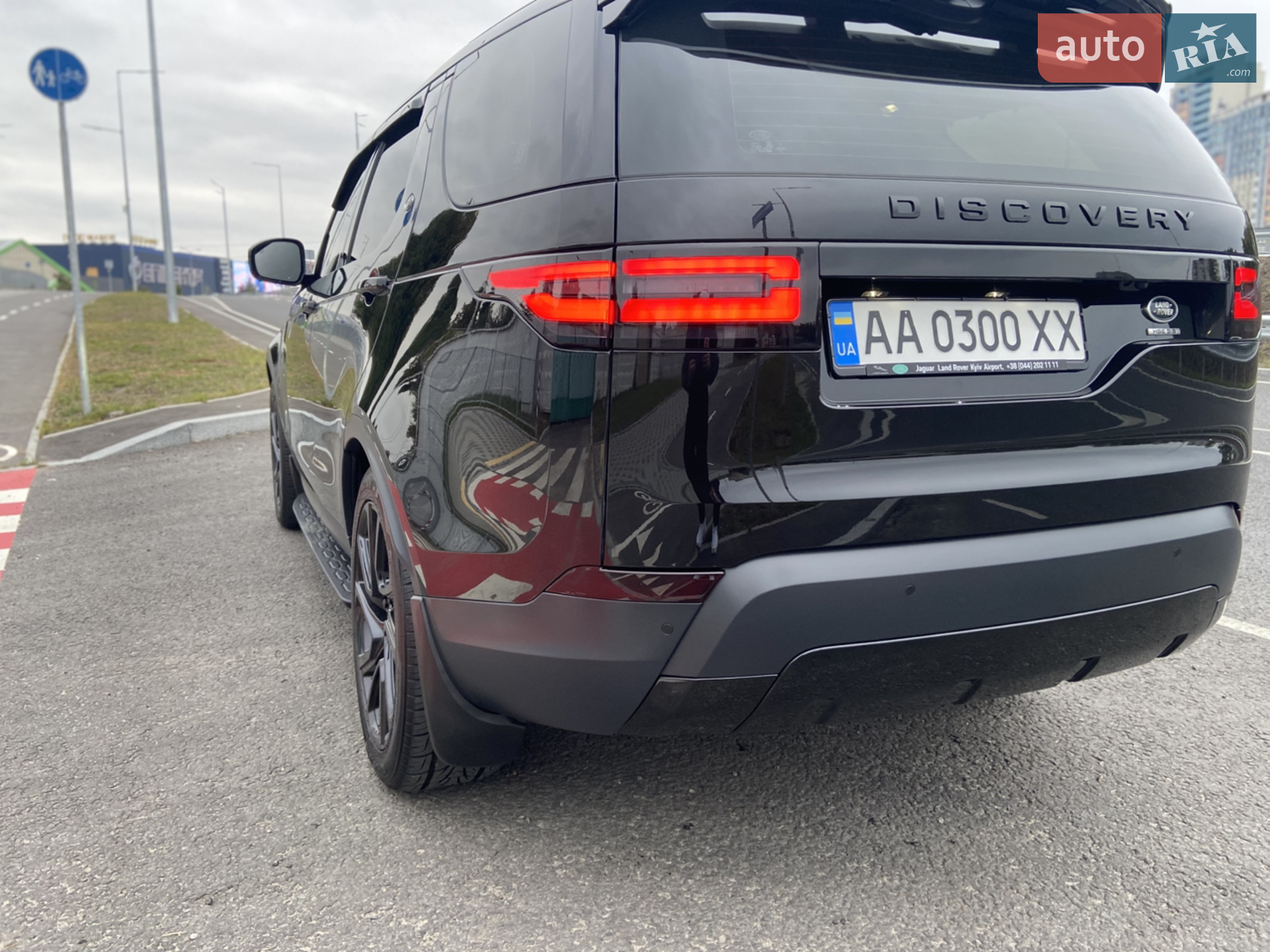 2017 Land Rover Discovery - мініатюра 51