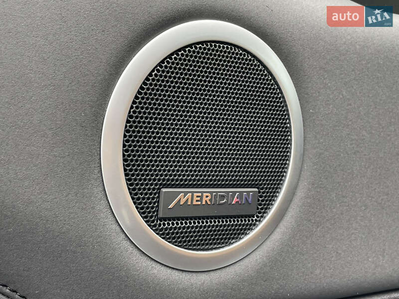 Внедорожник / Кроссовер Land Rover Discovery 2018 в Киеве