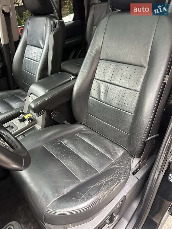 Внедорожник / Кроссовер Land Rover Discovery 2005 в Киеве фото 11 Внедорожник / Кроссовер Land Rover Discovery 2005 в Киеве