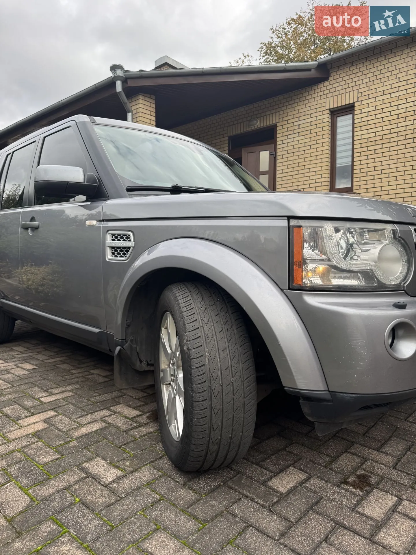 2011 Land Rover Discovery - мініатюра 2