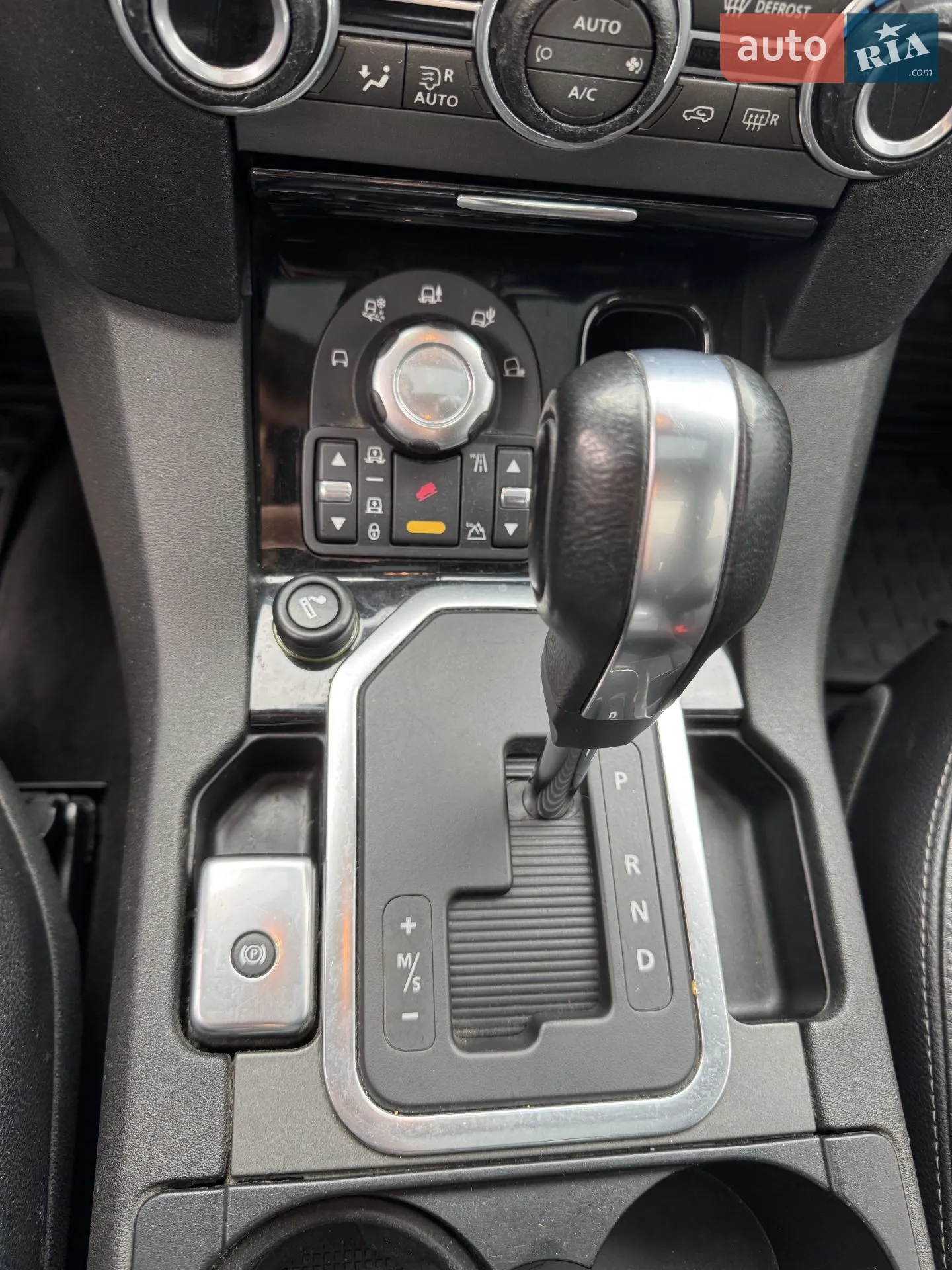 2011 Land Rover Discovery - мініатюра 17
