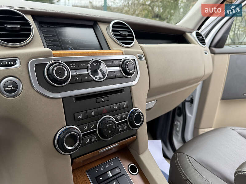 Внедорожник / Кроссовер Land Rover Discovery 2016 в Дрогобыче фото 54 Внедорожник / Кроссовер Land Rover Discovery 2016 в Дрогобыче