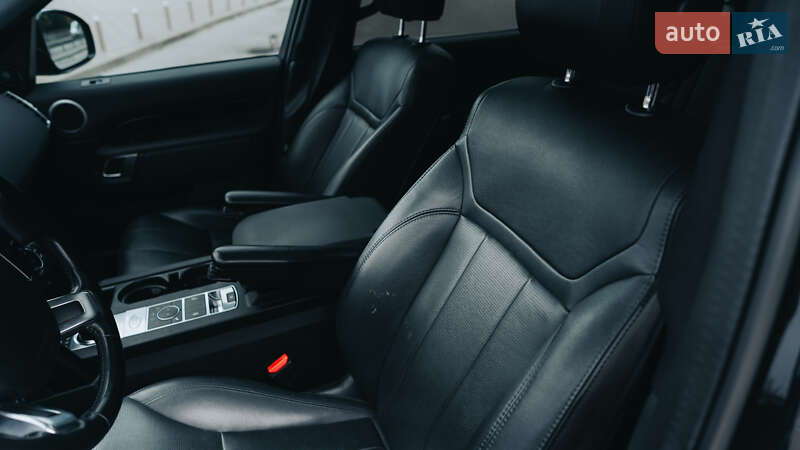 Позашляховик / Кросовер Land Rover Discovery 2019 в Києві фото 25 Позашляховик / Кросовер Land Rover Discovery 2019 в Києві