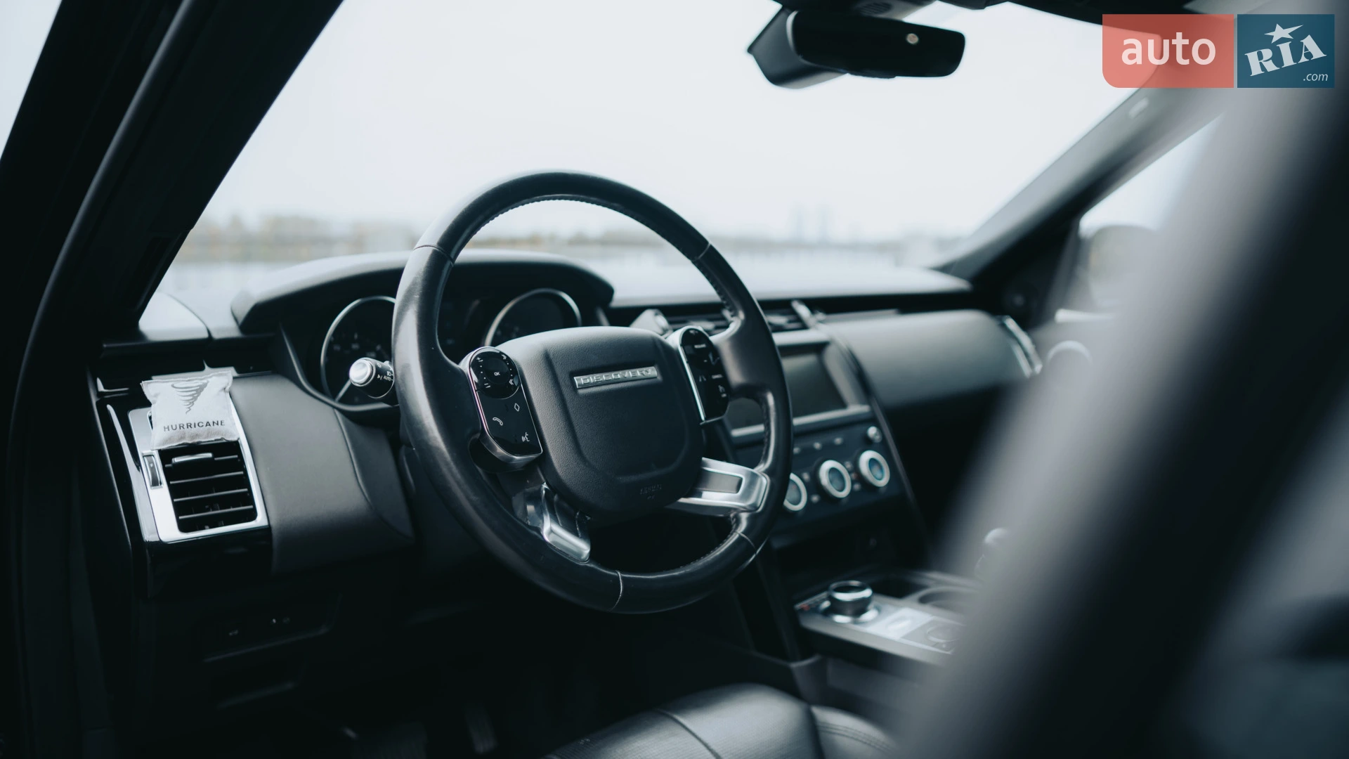 2019 Land Rover Discovery - мініатюра 39