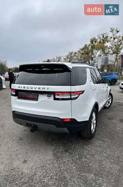 Внедорожник / Кроссовер Land Rover Discovery 2018 в 