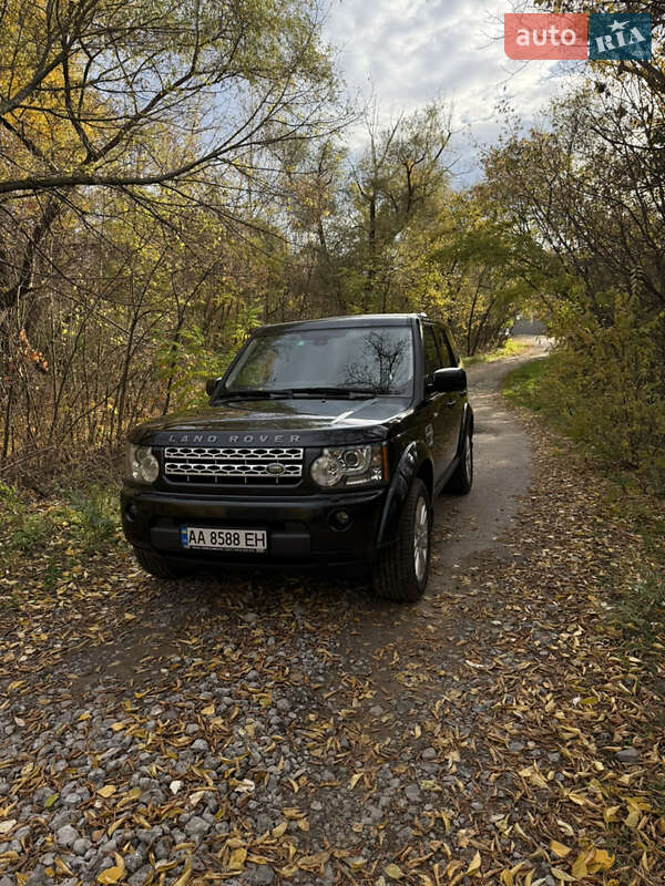 Land Rover Discovery 2011