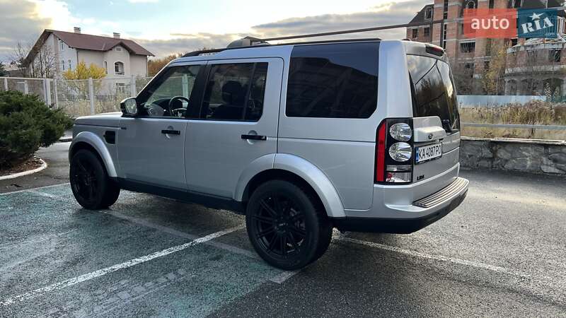 Внедорожник / Кроссовер Land Rover Discovery 2016 в Киеве