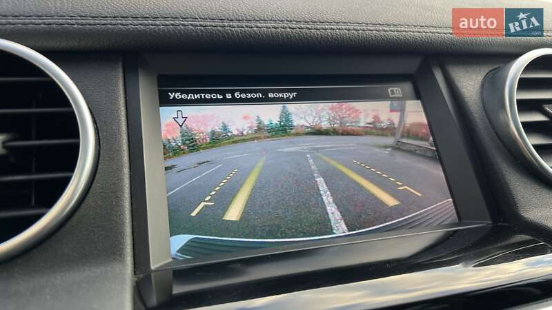 Внедорожник / Кроссовер Land Rover Discovery 2016 в Киеве