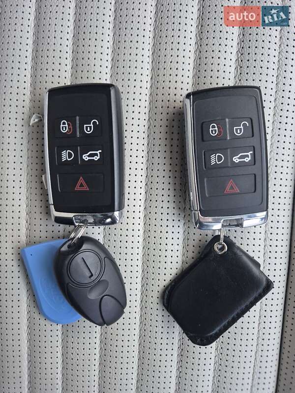 Внедорожник / Кроссовер Land Rover Discovery 2021 в Львове