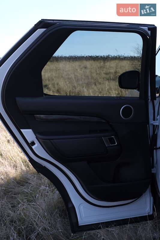 Внедорожник / Кроссовер Land Rover Discovery 2018 в Виннице