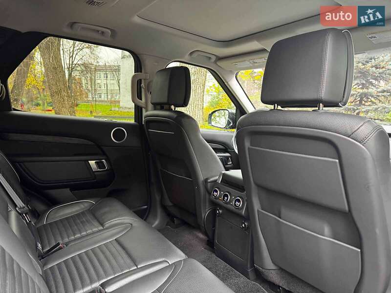 Позашляховик / Кросовер Land Rover Discovery 2019 в Києві фото 37 Позашляховик / Кросовер Land Rover Discovery 2019 в Києві