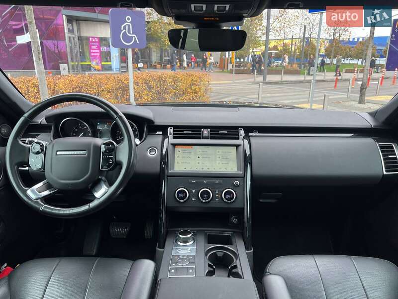 Внедорожник / Кроссовер Land Rover Discovery 2018 в Киеве