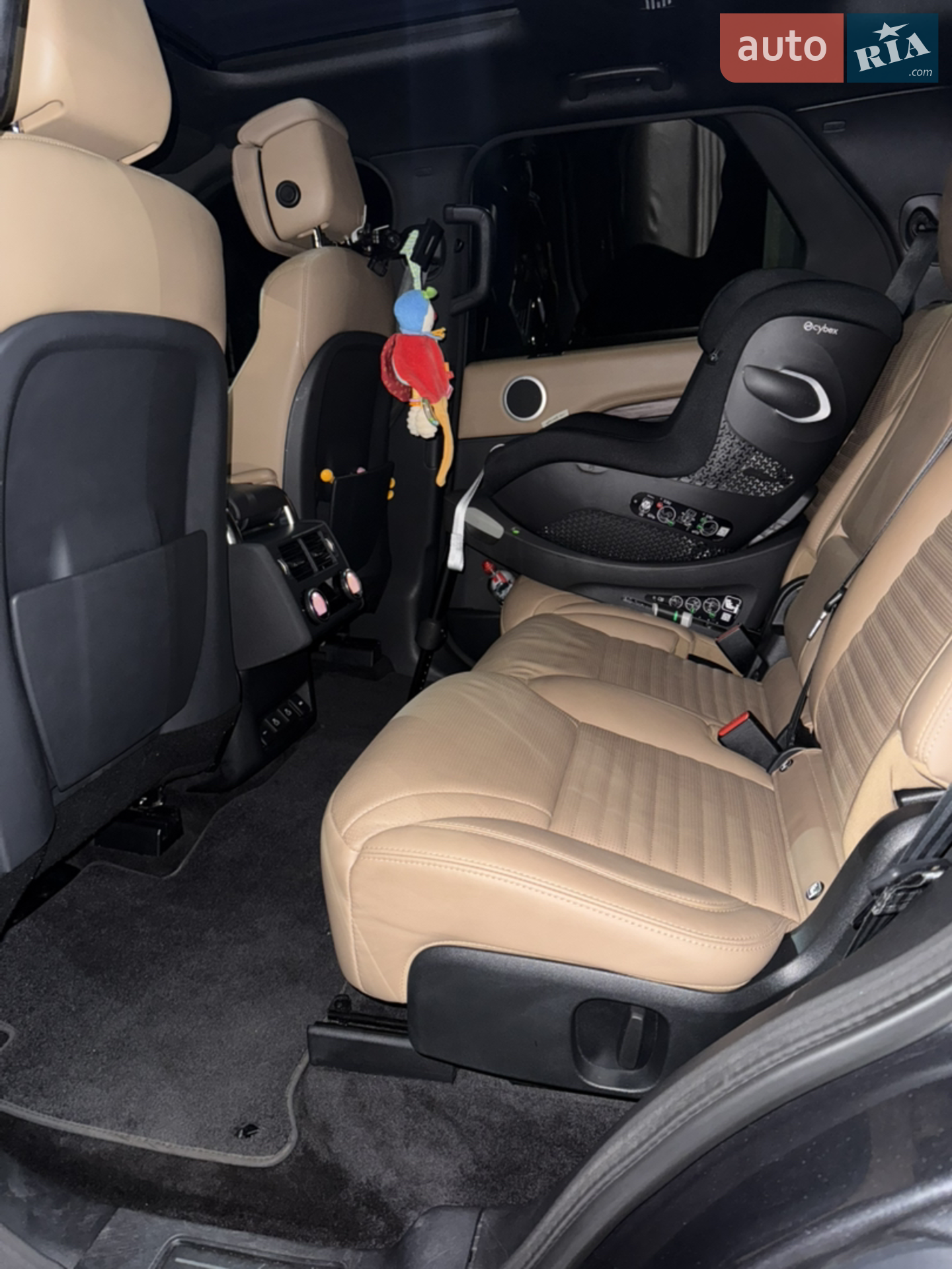 2021 Land Rover Discovery - мініатюра 16