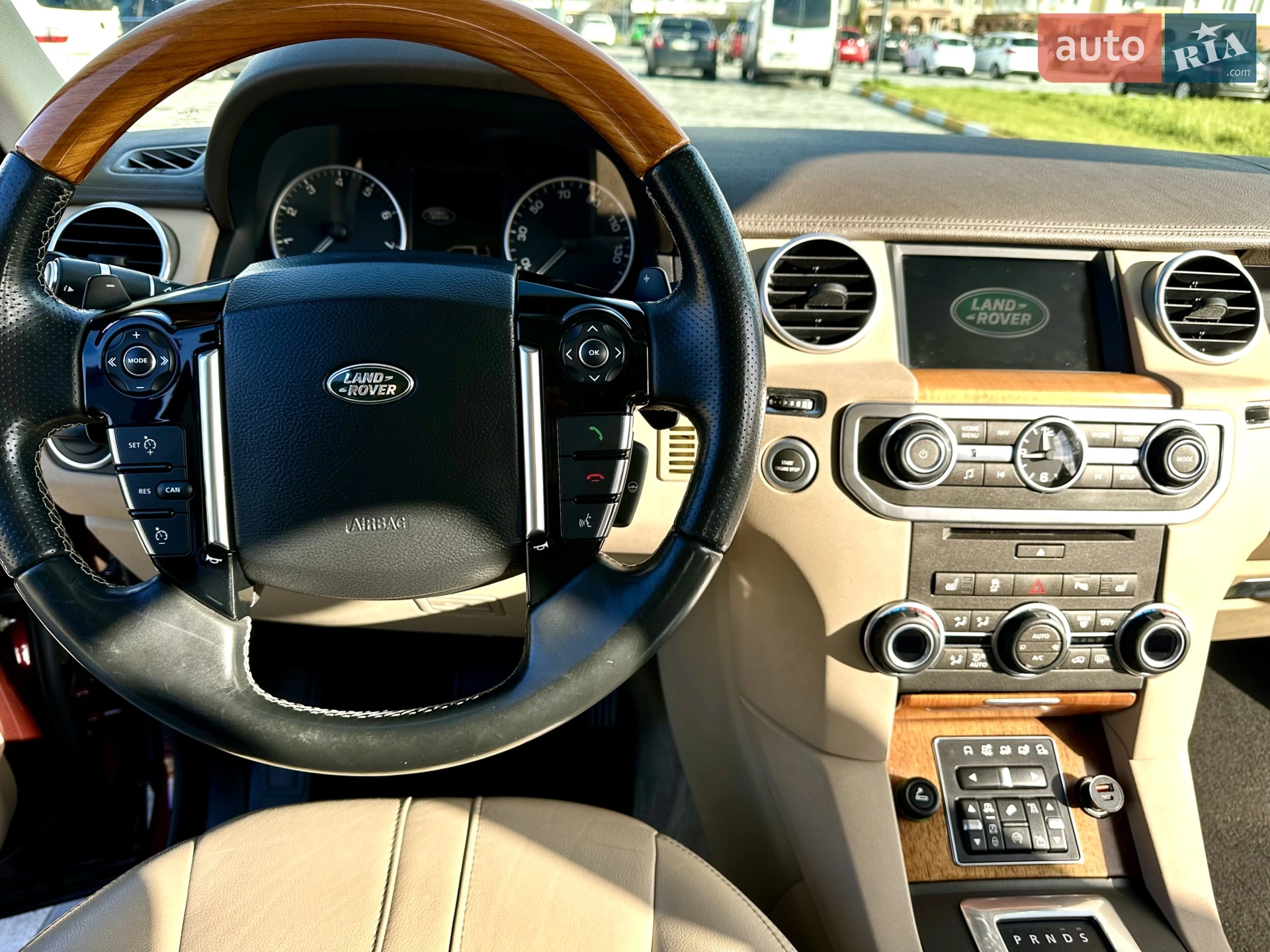 2015 Land Rover Discovery - мініатюра 4