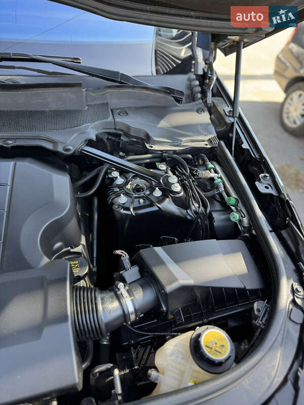 Внедорожник / Кроссовер Land Rover Discovery 2019 в Львове