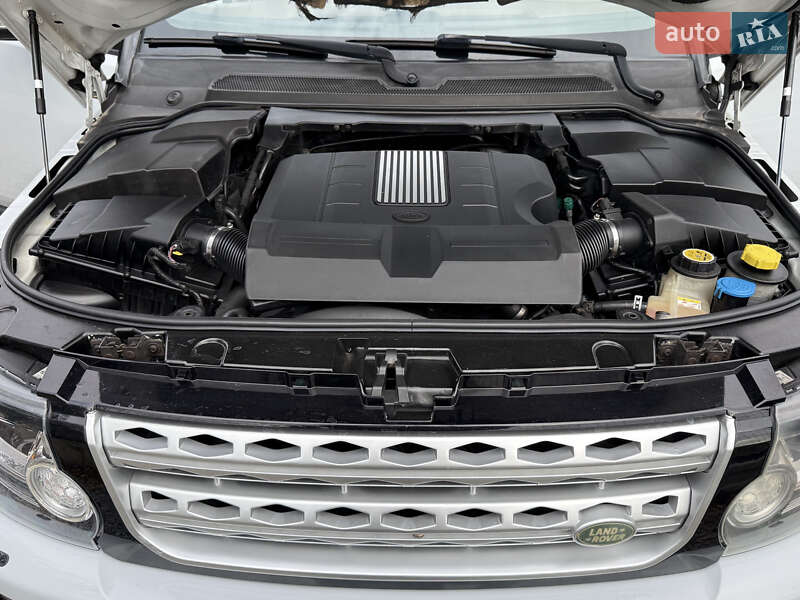 Внедорожник / Кроссовер Land Rover Discovery 2016 в Дрогобыче