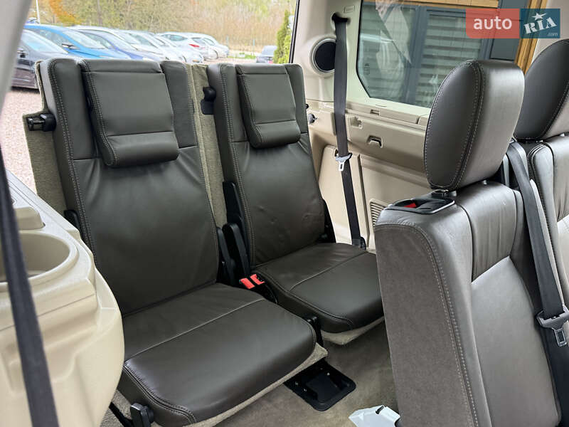 Внедорожник / Кроссовер Land Rover Discovery 2016 в Дрогобыче