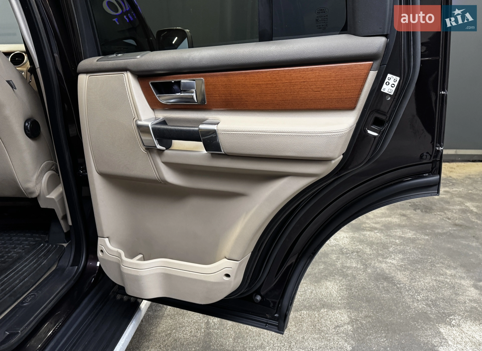 2011 Land Rover Discovery - мініатюра 41