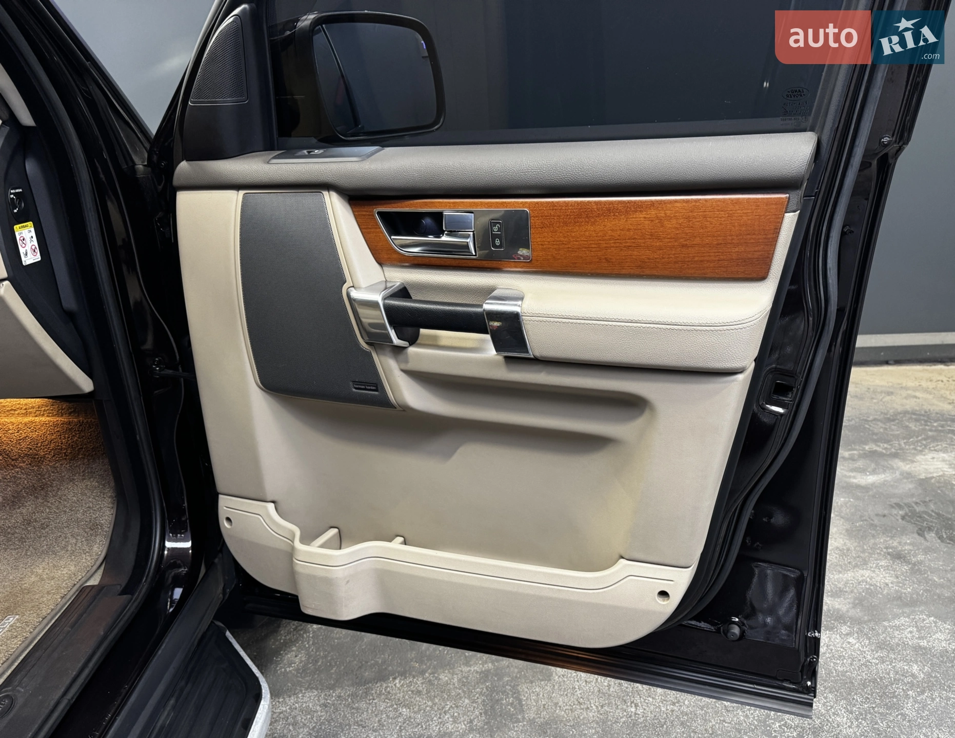 2011 Land Rover Discovery - мініатюра 39