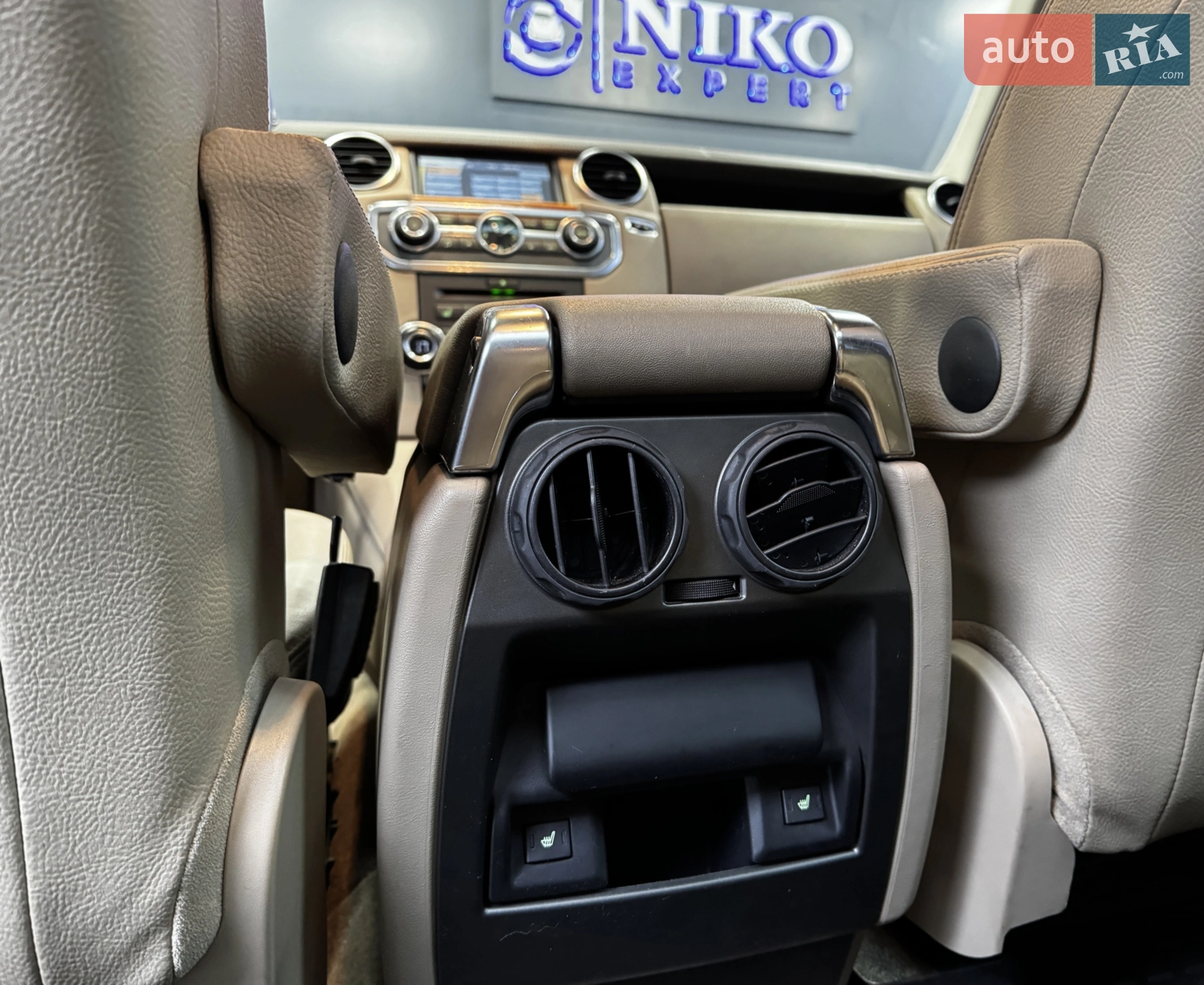 2011 Land Rover Discovery - мініатюра 36