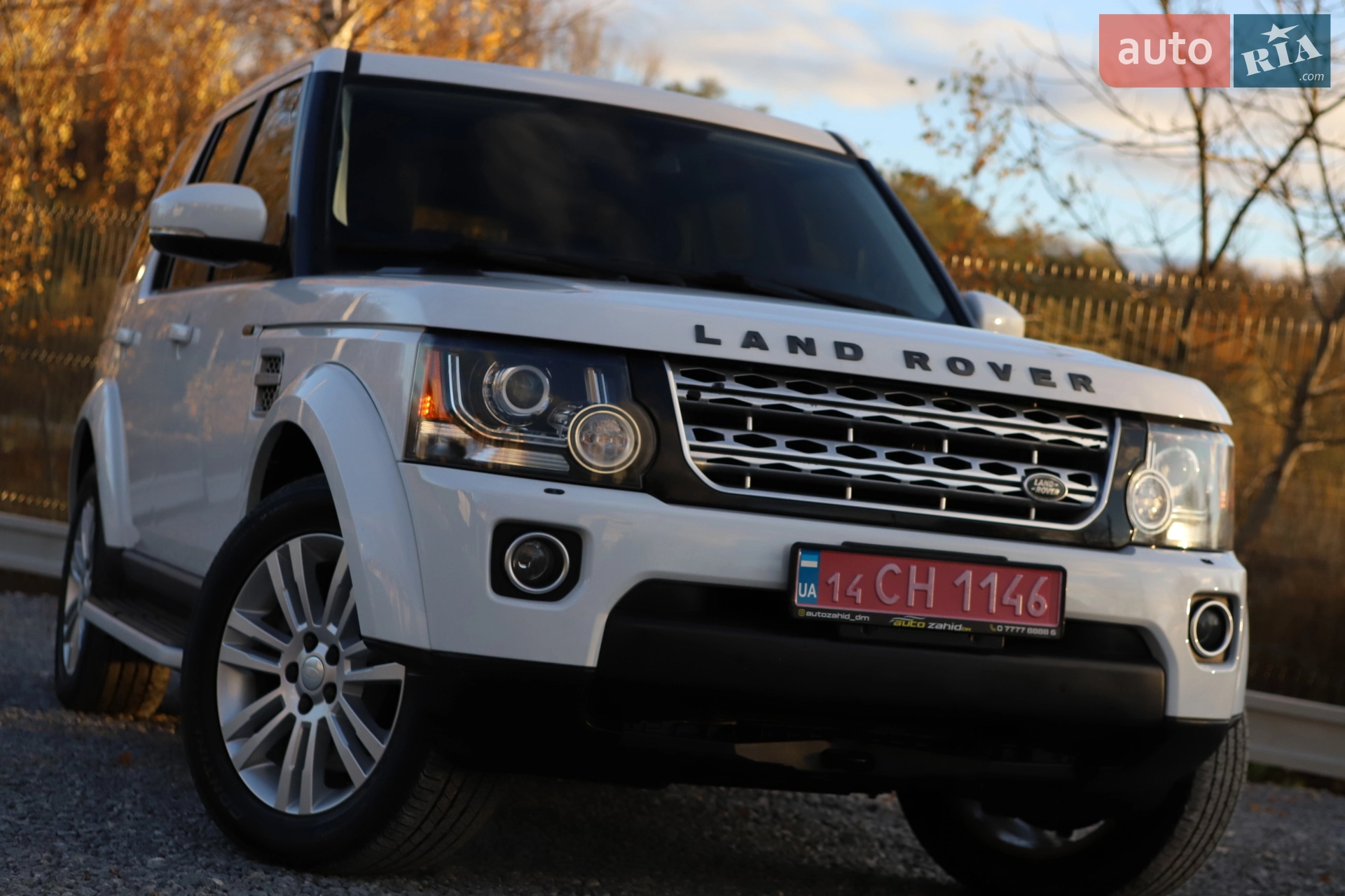 2015 Land Rover Discovery - мініатюра 25