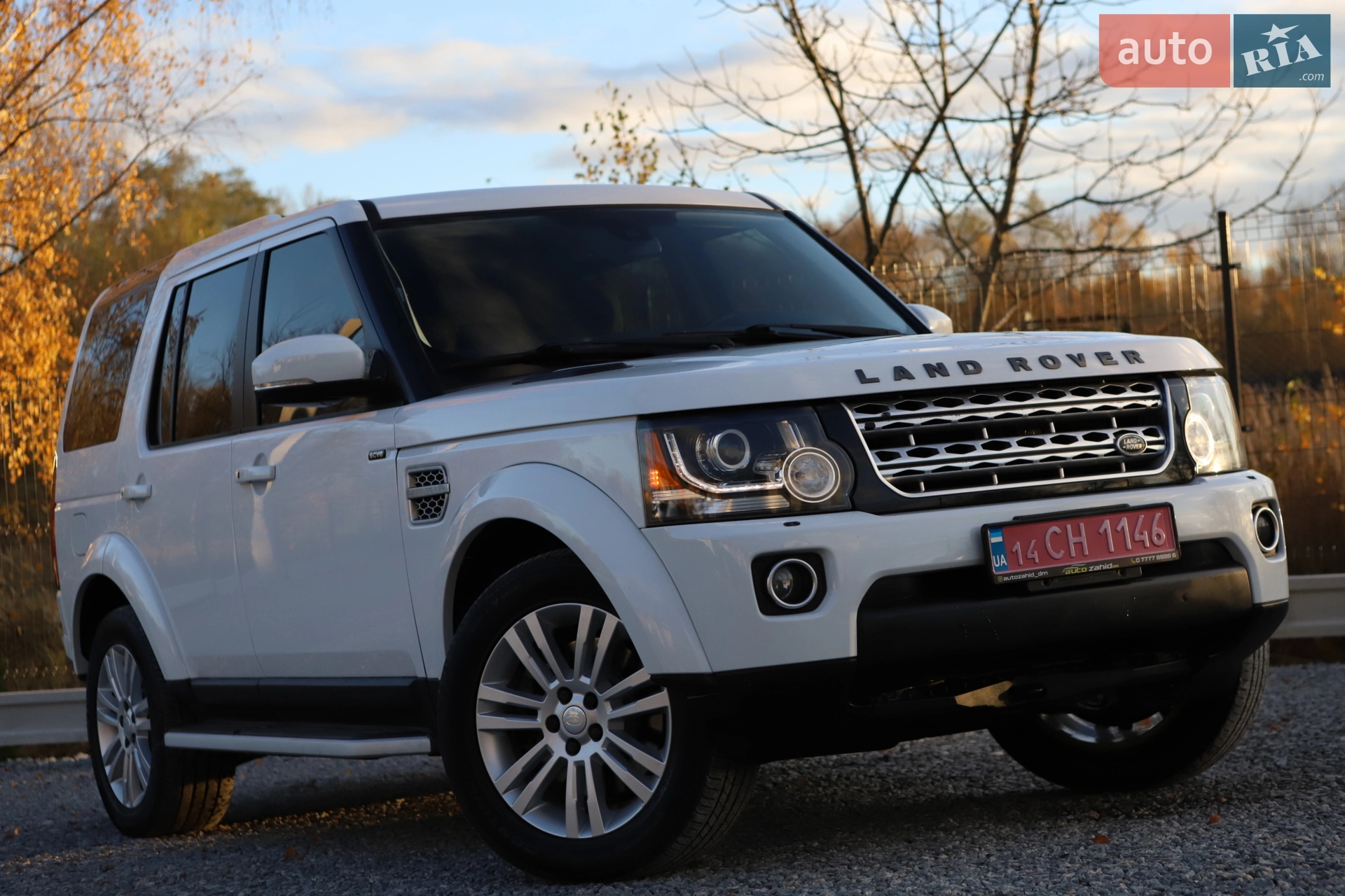 2015 Land Rover Discovery - мініатюра 16
