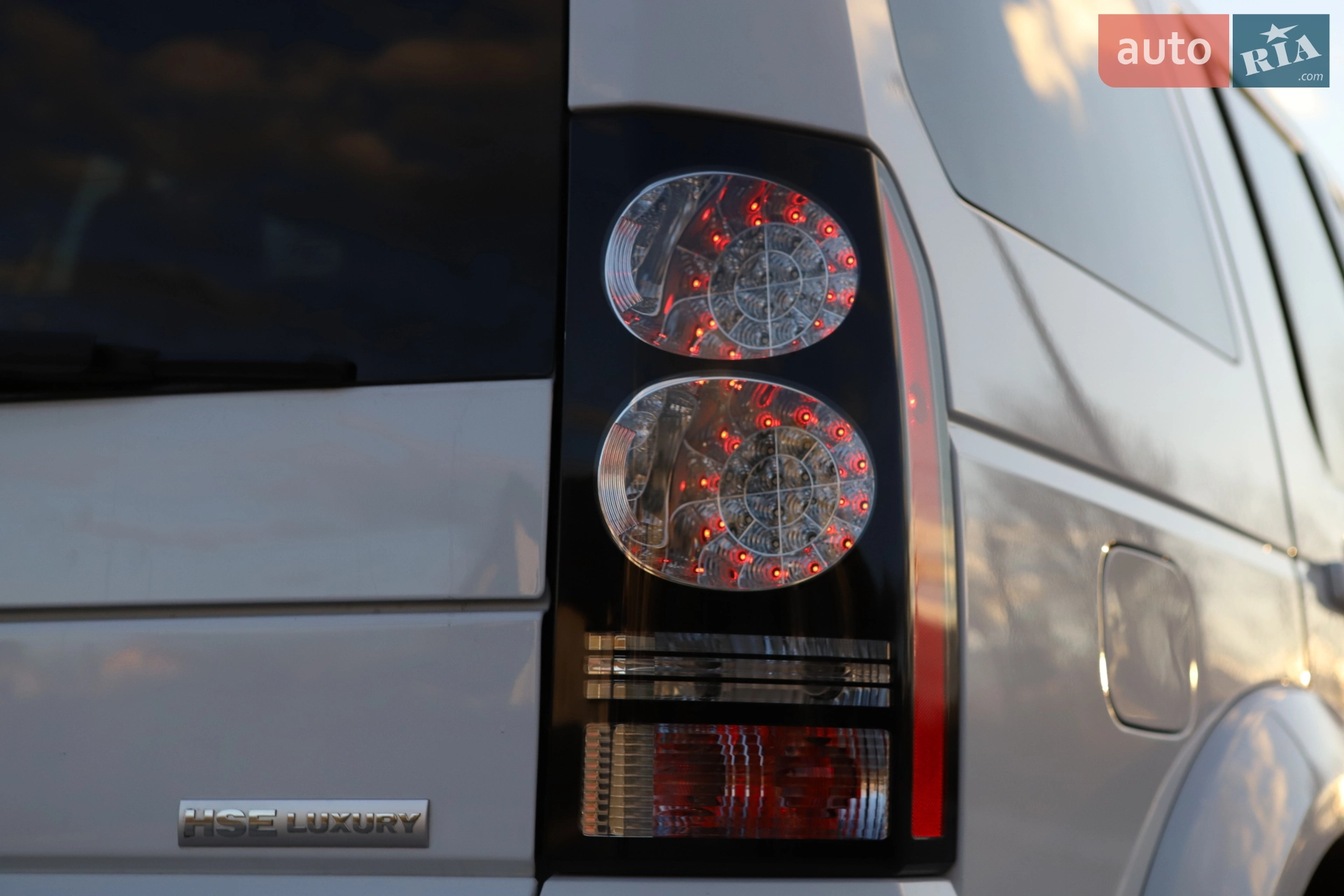 2015 Land Rover Discovery - мініатюра 58